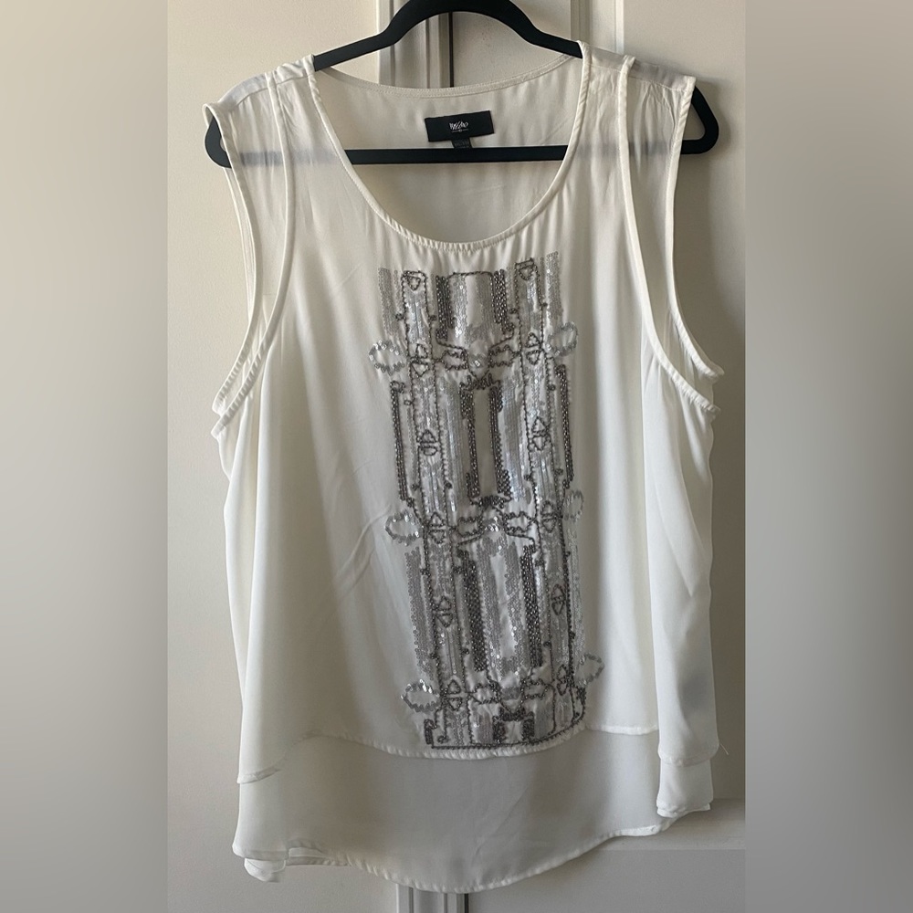 Mossimo beaded blouse top. Worn only a couple times. Size XXL. No stains.
